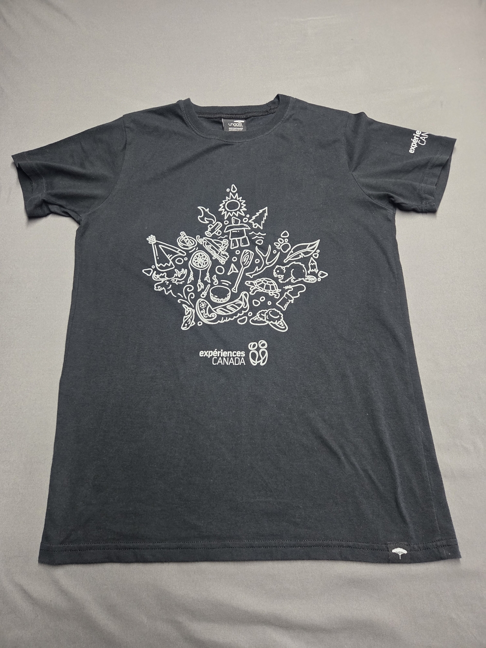 Ungalli Clothing Co Experiences Canada Organic Cotton Black T-Shirt Size Small S